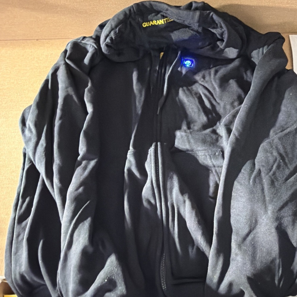 DEWALT DCHJ067B-XL Heated Hoodie Black with USB Adapter XL.